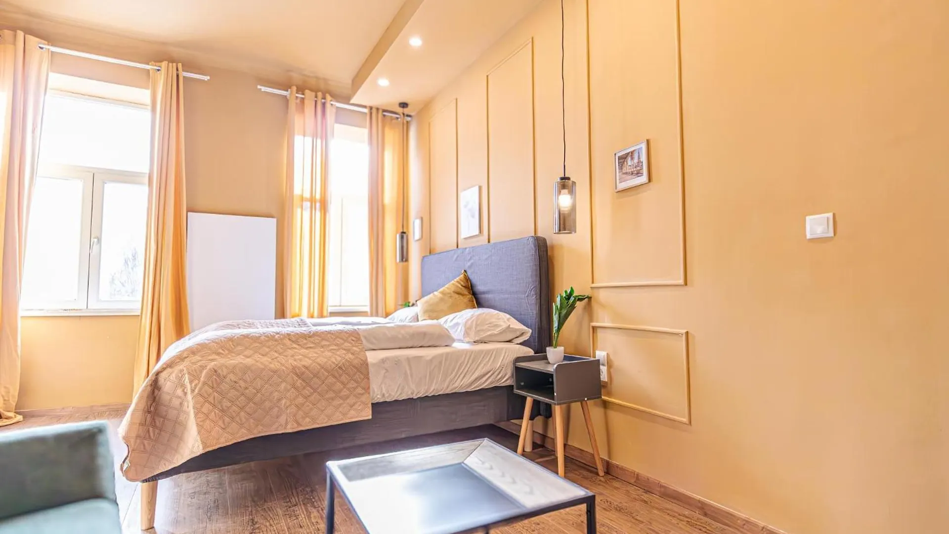 4Br Apartment For 9P, Centrally Located In Vienna