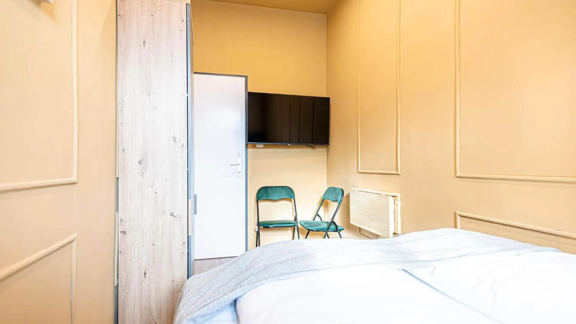 4Br Apartment For 9P, Centrally Located In Vienna Austria